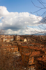 Paisaje de la ciudad de Segovia, en Castilla y Le&oacute;n, Espa&ntilde;a.