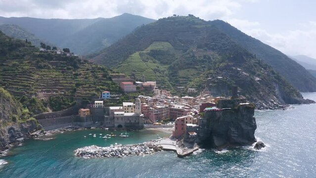 Aerial view of the pitoresque town Vernazza, part of the Cinque Terre Region in Liguria, Italy