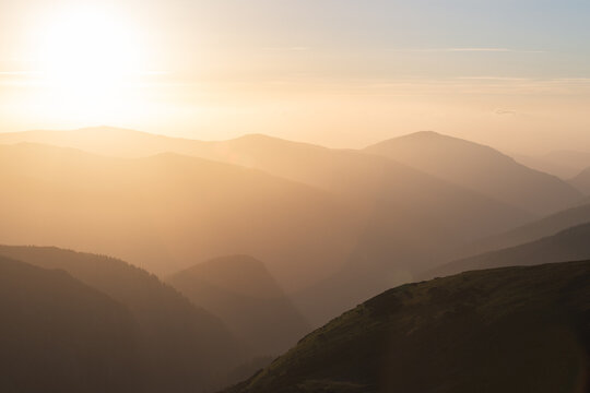 Summer sunrise in Parang Mountains, Romania