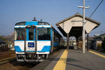 キハ185系気動車　特急「むろと」