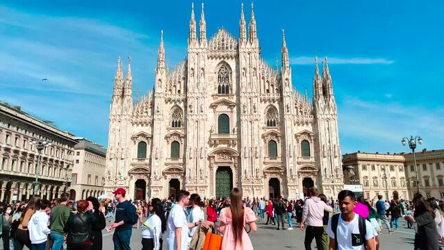 Milan Cathedral (Duomo di Milano), 4k time lapse, Italy
