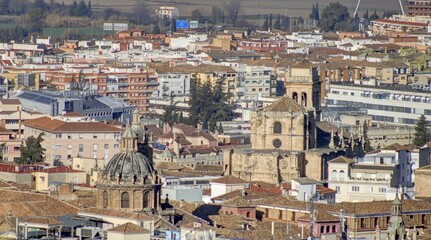 Obraz premium vue aérienne de Grenade en Andalousie et du quartier de l'Albayzin (Albaicin) quartier de la ville blanche dans le sud de l'Espagne