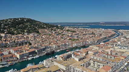 Fototapeta premium Port de Sète sur la Méditerranée dans le sud de la France