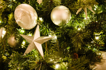 christmas tree ornaments