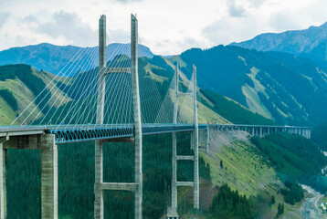 Xinjiang Guozigou Bridge natural scenery