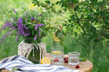 breakfast in the garden