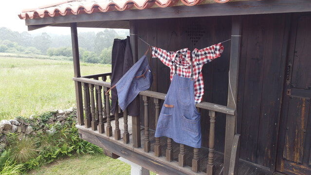 Ropa en el horreo