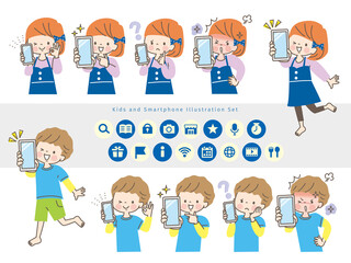 スマホの画面を見せる子ども達の表情セット