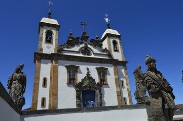 Fototapeta na wymiar Igreja com obras de Aleijadinho