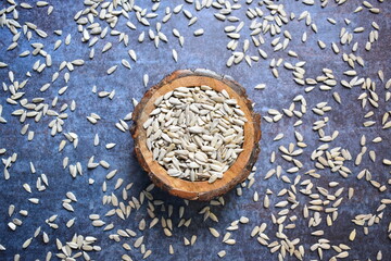 Raw whole dried hulled sunflower seed