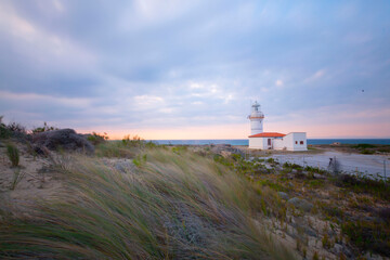 Polente Lighthouse is located at the westernmost edge of Bozcaada and was built in 1861. Polente light is 32 meters high and can send its light up to 15 nautical miles or 28 kilometers.