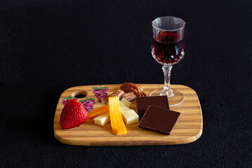 Wine Glass Chocolate And Cheese - 500043756
