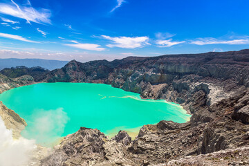 Fototapeta na wymiar Crater volcano Ijen, Java