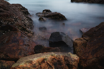 Obraz na płótnie Canvas rocks in the sea