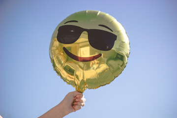 emoticon balloon