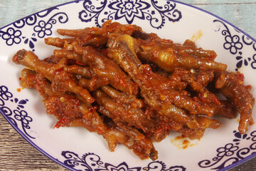 chicken wings with sauce
