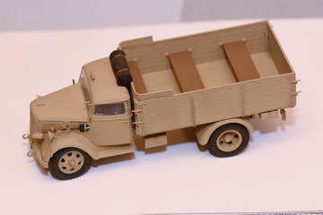  WW2 German 'Maultier' Half-track miniature plastic toy