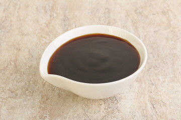 Oyster sauce dressing in the bowl
