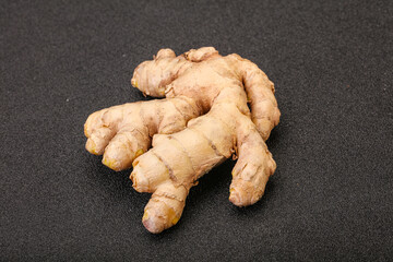 Natural organic raw ginger root