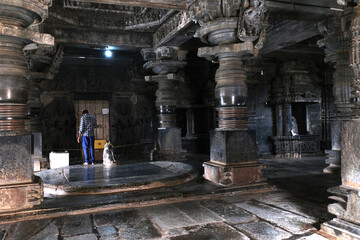Fototapeta premium Hoysaleswara Temple sculpture work Halebidu Karnataka India, 12th-century Hindu temple dedicated to Shiva, It is the largest monument in Halebidu, the former Hoysala capital.