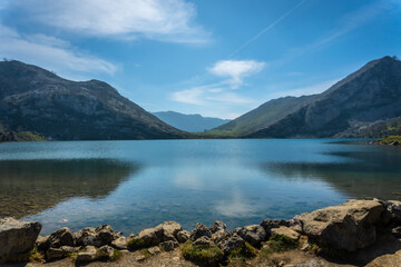 Fototapeta na wymiar The beautiful lake of Enol in the Lakes of Covadonga. Asturias. Spain