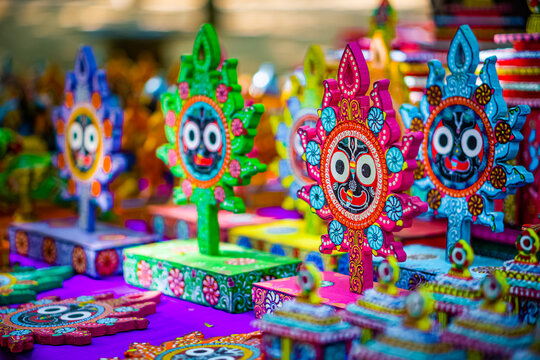 Lord Jagannath (a form of Krishna) handcrafted home decor items. The Art of Pattachitra is still alive in Puri, Odisha. Raghurajpur Artist Village Puri.