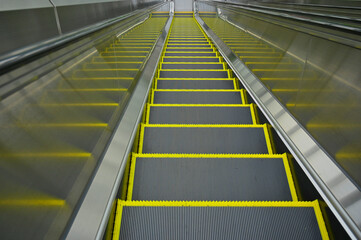 escalator in the city
