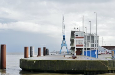Hafen Cuxhaven an den Hapag-Hallen
