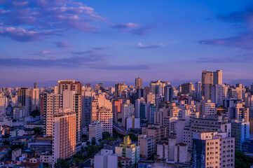 Fototapeta na wymiar Sao Paulo skyline at sunset