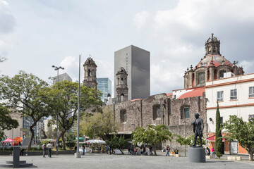 Fototapeta na wymiar Mexico City, CDMX, Mexico, OUT, 16 2021, Church of San Hipolito in Mexico City