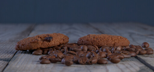 Roasted coffee beans and biscuits