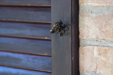 Serratura piccola persiana