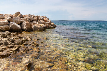 Wellenbrecher von Mandre, Insel Pag, Kroatien