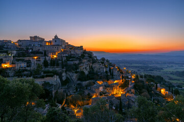 Gordes small medieval town in Provence, Luberon, Vaucluse, France - obrazy, fototapety, plakaty