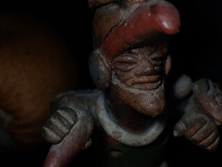 My old statuette of an eagle warrior (aztecs, Mexico), replication - 500300398