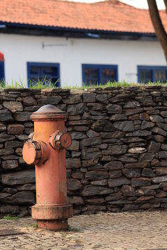 Detalhe Hidrante, Sabar&aacute; - Cidade Hist&oacute;rica Minas Gerais