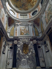 Fototapeta premium Lucca - San Frediano Church - interior