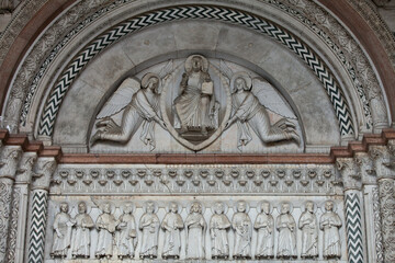  Lucca - detail from St Martin's Cathedral facade, Tuscany - obrazy, fototapety, plakaty
