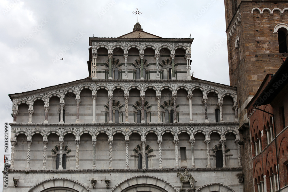 Canvas Prints  Lucca - view of St Martin's Cathedral facade