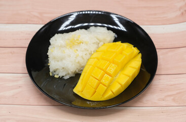 mango with sticky rice , Thai dessert