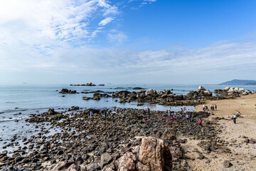 Fototapeta na wymiar Seascape of Tianya Haijiao Tourist Area, Sanya City, Hainan Province