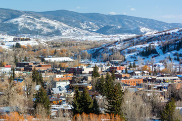 Downtown Steamboat Springs, Colorado on a Sunny Winter Day - obrazy, fototapety, plakaty