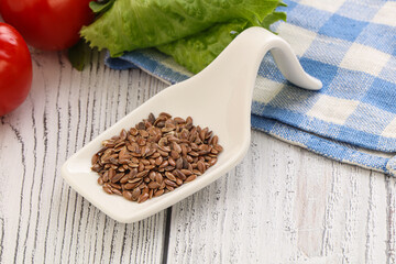 Dry Raw flax seed in the bowl
