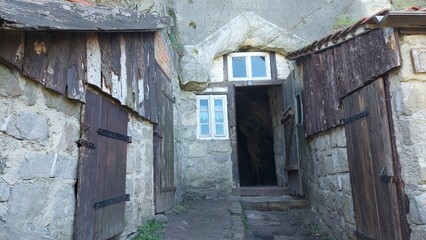 H&ouml;hlenwohnung an der Altenburg in Langenstein