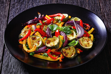 roast pepper slices with red onion and zucchini