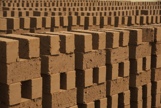 brick maikking