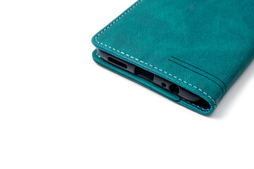 A green flip case with pockets for bank cards and IDs to protect your smartphone.