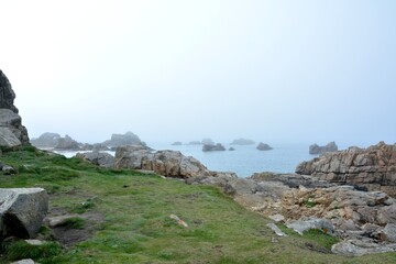 Fototapeta na wymiar Fog on the coast in brittany France