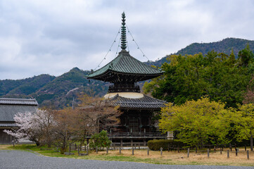 嵯峨釈迦堂 清凉寺 多宝塔
