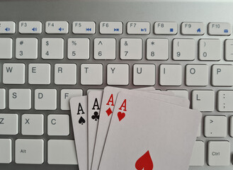Playing cards computer keyboard and online poker